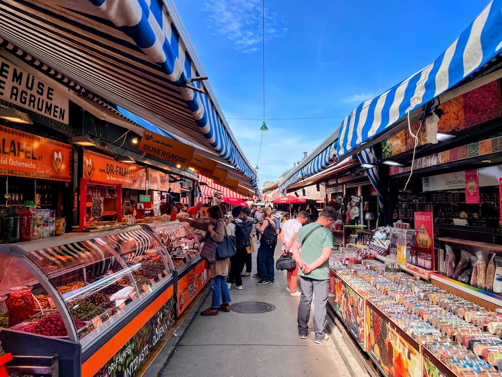 Vienna Naschmarkt Tour